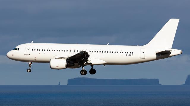 9H-MLE:Airbus A320-200:Avion Express